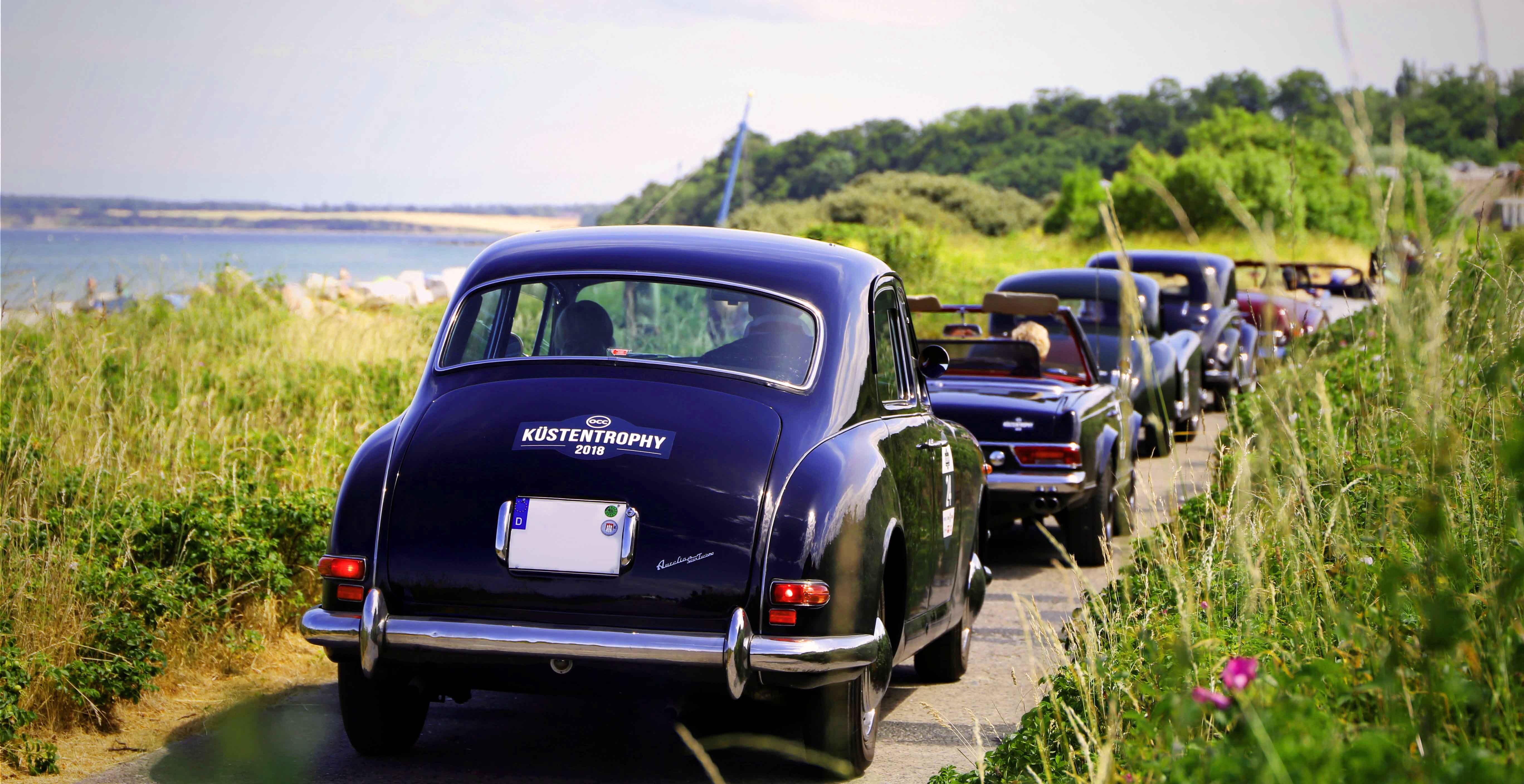 Klassisch unterwegs: Die Faszination Oldtimer Rallye erleben